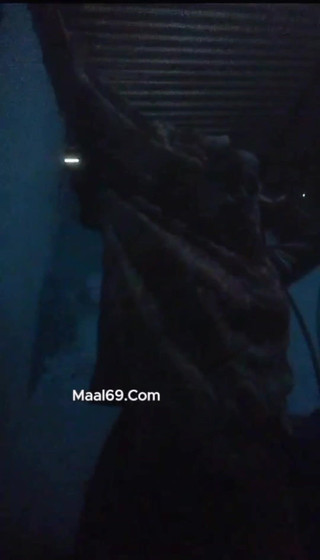 بلدي CZN تغيير اللباس في الحمام بعد الاستحمام