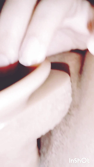 بلدي الساخنة Bhabi إحضار شخص ما في المنزل