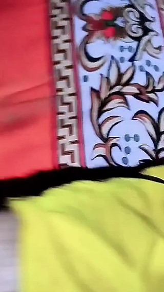 الجنس في الهواء الطلق فتاة القرية الهندية اللعين بجد مع صديقها XXX فيديو