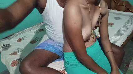 منتديات الأزواج المتزوجين من الصعب الداعر مع اللباس