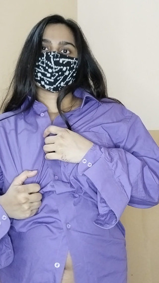 ليلة السبت رقصتي العارية لمعجبي