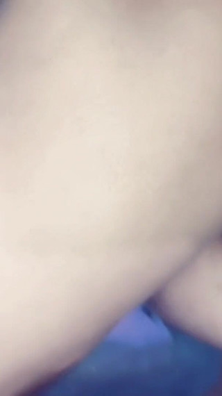 منتديات فتاة أول مرة سخيف الديك