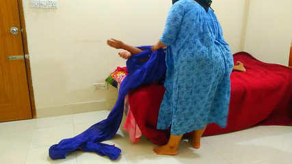 بلدي الساخنة زوجة يعطيني اللعنة الخام بعد المد والجزر يدي في منزل فارغ - مثير جبهة تحرير مورو الإسلامية مسلم الصعب شاعر المليون