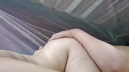 أنا خائنة لزوجي بسبب مواطنة مغربية