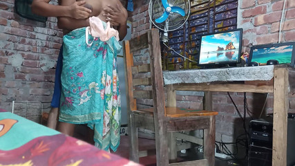 فابي ديسي أخ غير شقيق مع Sexs